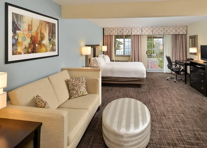 Holiday Inn Express Hotel & Suites-Saint Joseph By Ihg
